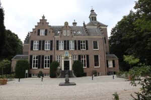 Artist in Residence Landgoed Zonneheuvel - Maarten Maartenshuis